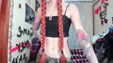 Snapshot of roxy_silver chatting on October 11, 9:50 pm Roxy online show from October 11, 9:50 pm