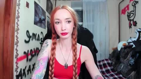 Snapshot of roxy_silver chatting on September 16, 9:01 pm Roxy online show from September 16, 9:01 pm