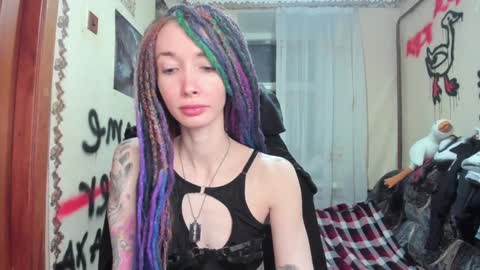 Snapshot of roxy_silver chatting on January 25, 7:27 pm Roxy online show from January 25, 7:27 pm