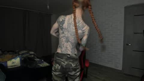 Snapshot of roxy_silver chatting on February 21, 9:22 pm Roxy online show from February 21, 9:22 pm