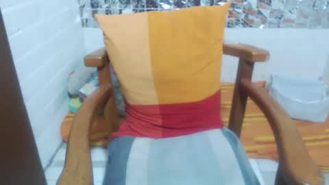 ruby_rose33 online show from February 5, 10:24 pm