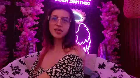 Rubby online show from May 18, 4:40 am