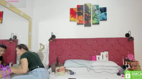 Ruth online show from April 17, 1:46 pm