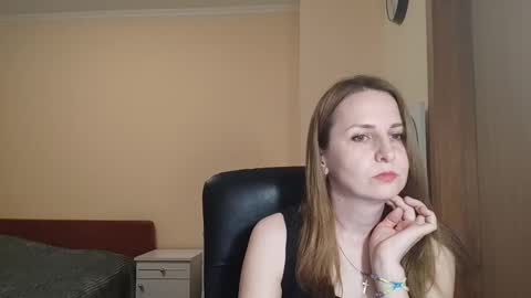 Ruth online show from March 23, 6:36 pm