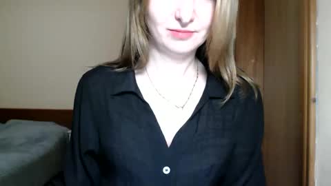 Ruth online show from March 30, 7:13 pm