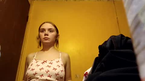 ryder393 online show from November 18, 2:45 am