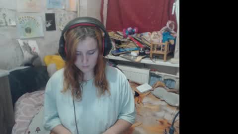 Snapshot of sabochka888 chatting on December 3, 7:41 am sabochka888 online show from December 3, 7:41 am