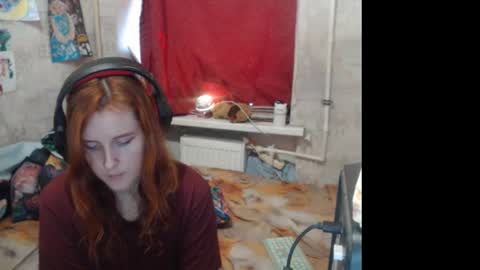 Snapshot of sabochka888 chatting on February 18, 7:32 am sabochka888 online show from February 18, 7:32 am