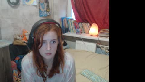 Snapshot of sabochka888 chatting on February 11, 7:12 am sabochka888 online show from February 11, 7:12 am