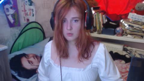 Snapshot of sabochka888 chatting on September 27, 8:21 am sabochka888 online show from September 27, 8:21 am