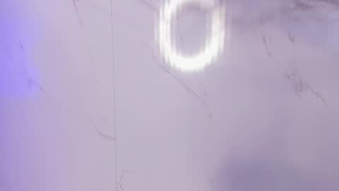 Snapshot of sabrinahims_ chatting on October 17, 1:42 am mariana online show from October 17, 1:42 am