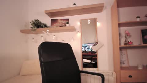 S A B R I N A  online show from March 10, 6:56 pm