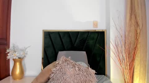 Snapshot of sagirabelle chatting on September 27, 8:16 pm Sagira Belle online show from September 27, 8:16 pm
