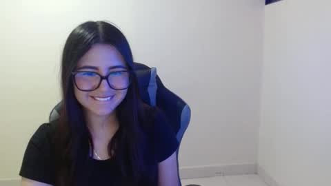 Snapshot of sahaliefox_ chatting on October 10, 11:53 pm Sahaliefox online show from October 10, 11:53 pm