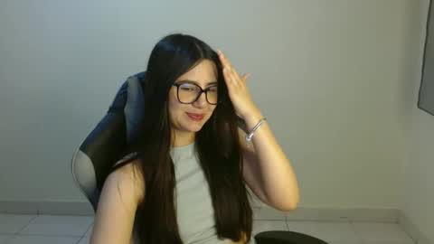 Snapshot of sahaliefox_ chatting on October 17, 11:08 pm Sahaliefox online show from October 17, 11:08 pm