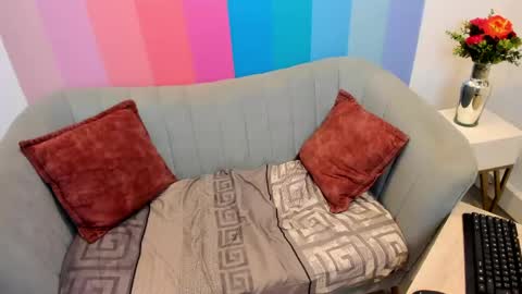 sahamaran_desiri online show from April 15, 8:53 pm