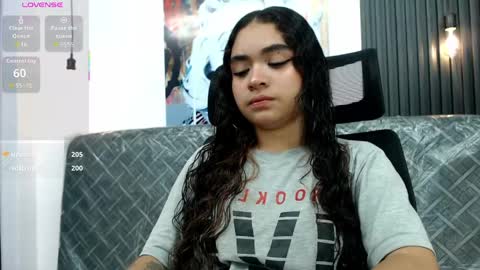 sara online show from May 25, 2:10 am