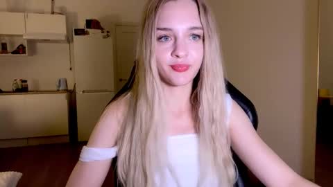 Sofia online show from October 11, 8:33 pm