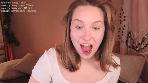 Trisha and Vincent online show from April 8, 8:55 pm