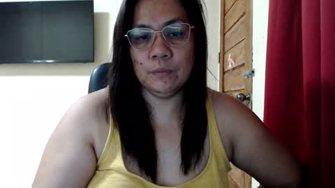 Snapshot of saint_flowerxxx chatting on January 17, 1:24 pm saint_flowerxxx online show from January 17, 1:24 pm