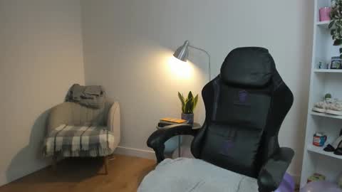 Sakura Harper online show from September 26, 7:50 am