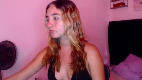 Sakura online show from November 9, 6:20 am