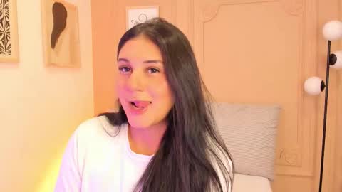 Salem online show from March 24, 11:37 am