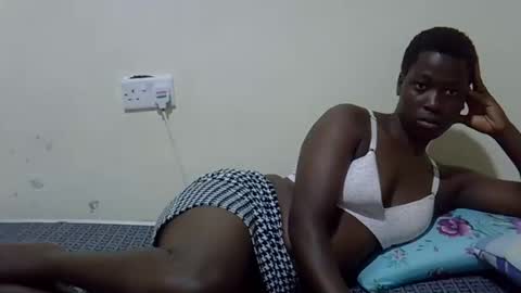 naomi online show from April 26, 4:16 pm