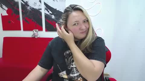 Sally online show from July 8, 6:21 pm