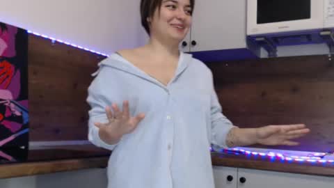 salma_si online show from December 3, 3:33 pm