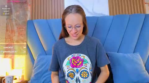 salome_cruxx online show from July 24, 1:42 pm