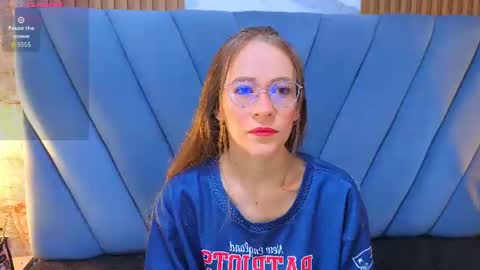 salome_cruxx online show from June 25, 12:07 pm