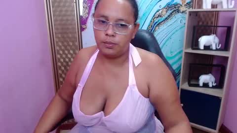 IM SALOME online show from November 10, 5:52 pm