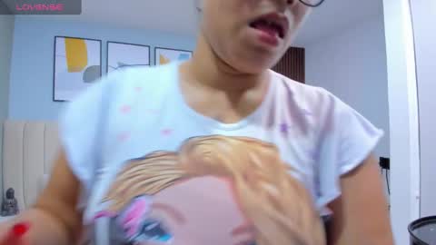 Sam  online show from March 1, 3:10 am