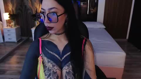 SAM MANSON online show from October 1, 2:22 pm