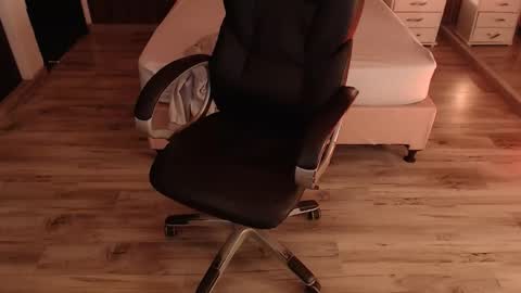 SAM MANSON online show from February 12, 12:18 pm