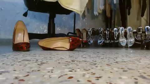 samanta online show from February 25, 11:53 am