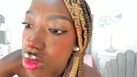 Samanta online show from October 7, 7:51 pm