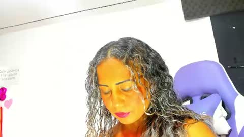  Samanthasmile  online show from July 19, 5:04 pm