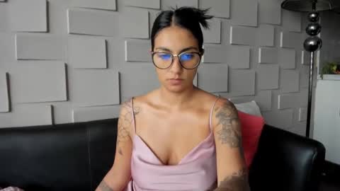 Snapshot of samantha_jadee chatting on February 2, 1:08 pm Samantha online show from February 2, 1:08 pm