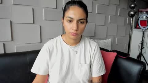 Snapshot of samantha_jadee chatting on February 24, 1:30 pm Samantha online show from February 24, 1:30 pm