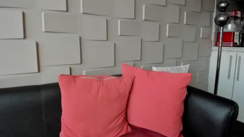 Snapshot of samantha_jadee chatting on December 13, 1:44 pm Samantha online show from December 13, 1:44 pm