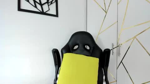 Andy online show from March 18, 4:23 pm