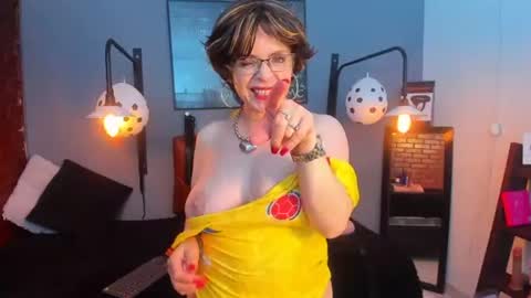 Sam online show from July 4, 3:24 am