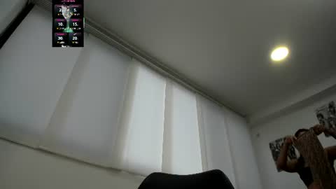samantha_milfs online show from July 9, 11:34 am