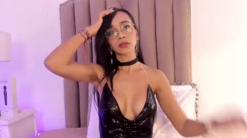 Samantha online show from February 19, 7:38 pm