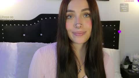 IGSamanthaGrant 10 online show from June 3, 9:20 pm