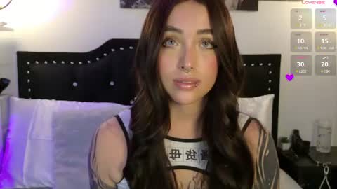 IGSamanthaGrant 10 online show from June 10, 8:07 pm