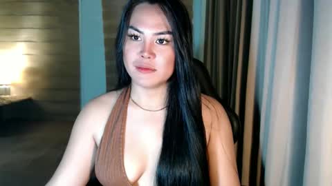 SAMANTHA online show from April 13, 4:25 am