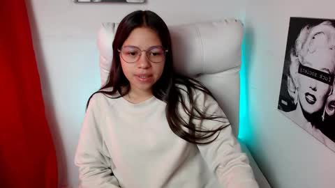 Snapshot of samantharoldan chatting on December 29, 3:24 pm Samantha online show from December 29, 3:24 pm